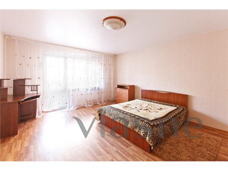 Two-bedroom apartment, Tyumen - apartment by the day