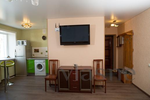 Cozy premium studio in the center of the, Novosibirsk - günlük kira için daire