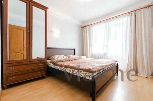 Günün güzel daire m. Obolon, Kyiv - günlük kira için daire