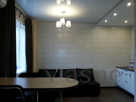 Modern and cozy 1 bedroom apartment, Krasnodar - günlük kira için daire