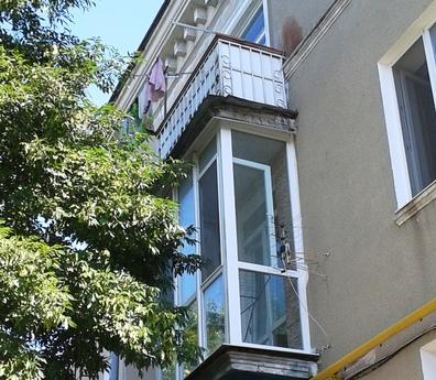 Rent 1 - room apartment in the center, Berdiansk - günlük kira için daire