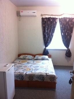 Evdeki odalar, Dalnaya Kosa, Litke 7-B, Berdiansk - günlük kira için daire