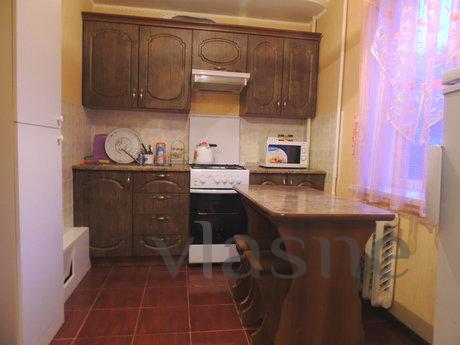 2-bedroom apartment in the center, Kostanay - apartment by the day