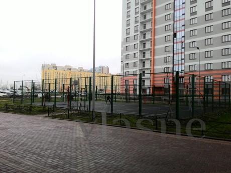 The apartment is in a new house, Saint Petersburg - günlük kira için daire